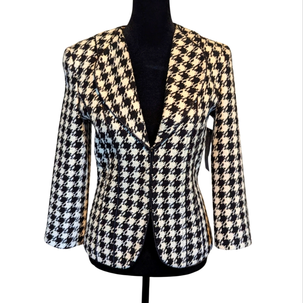 Le Chateau Black, White, Gold, Houndstooth Women's Blazer XXS